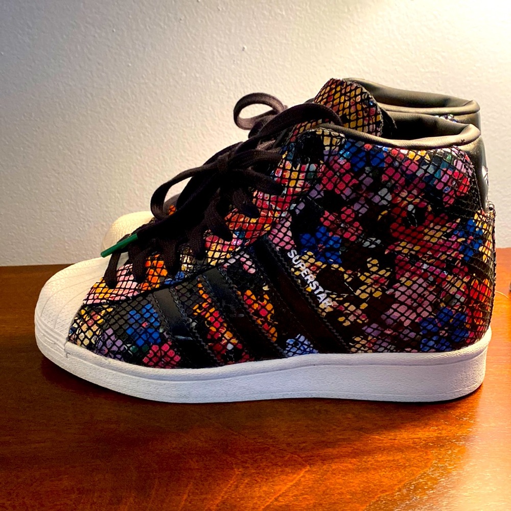 Rare adidas Superstar Up